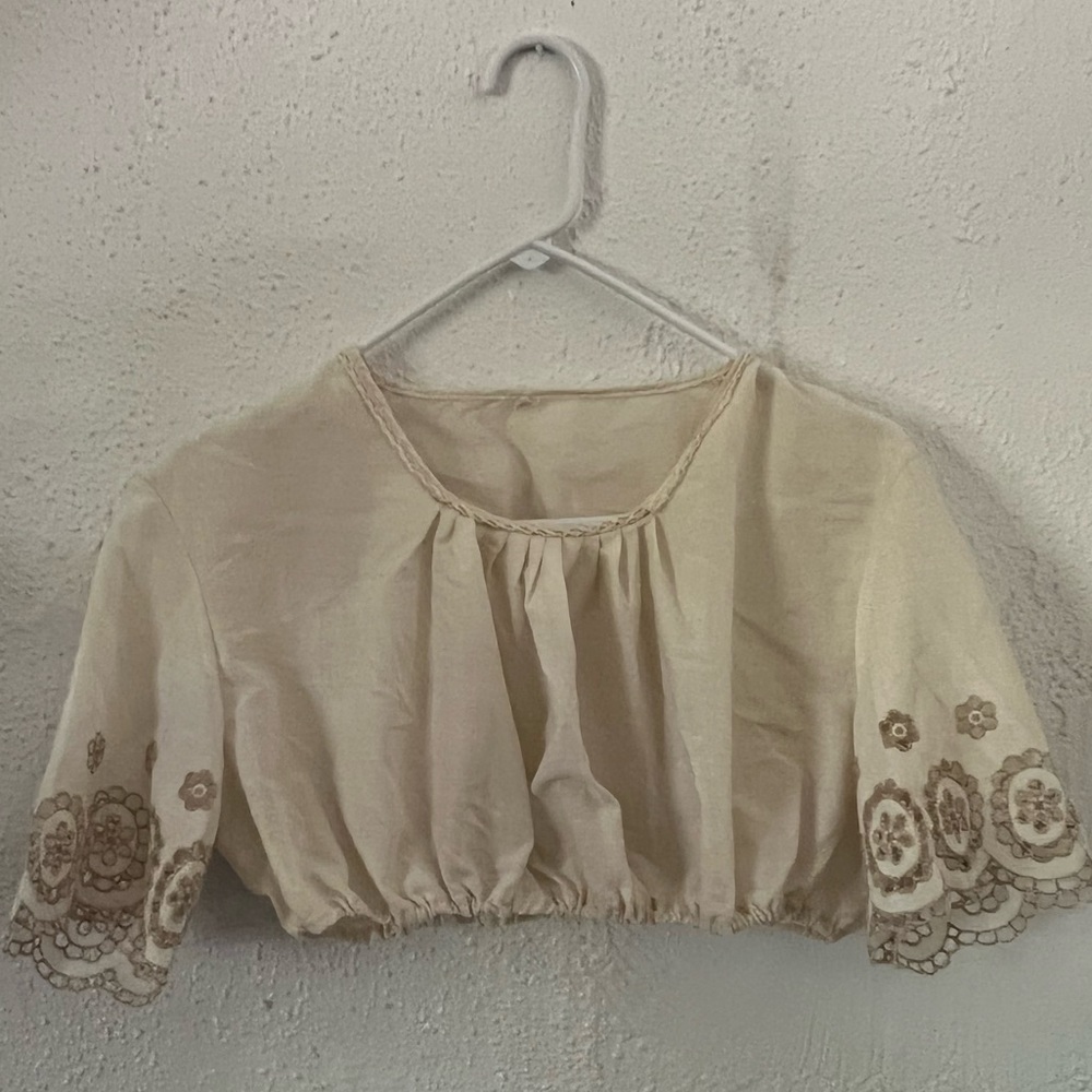 Roam vintage crochet crop top - Picture 2 of 2